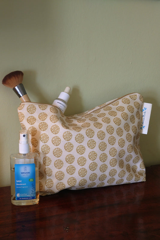 Organic Wash Bag - Machair Clock Gold Green