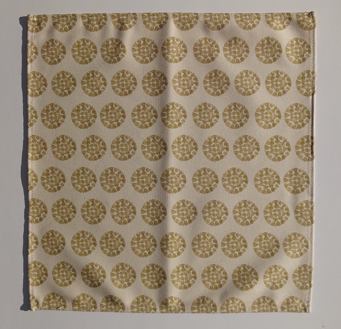Organic Napkin - Machair Clock Gold Green
