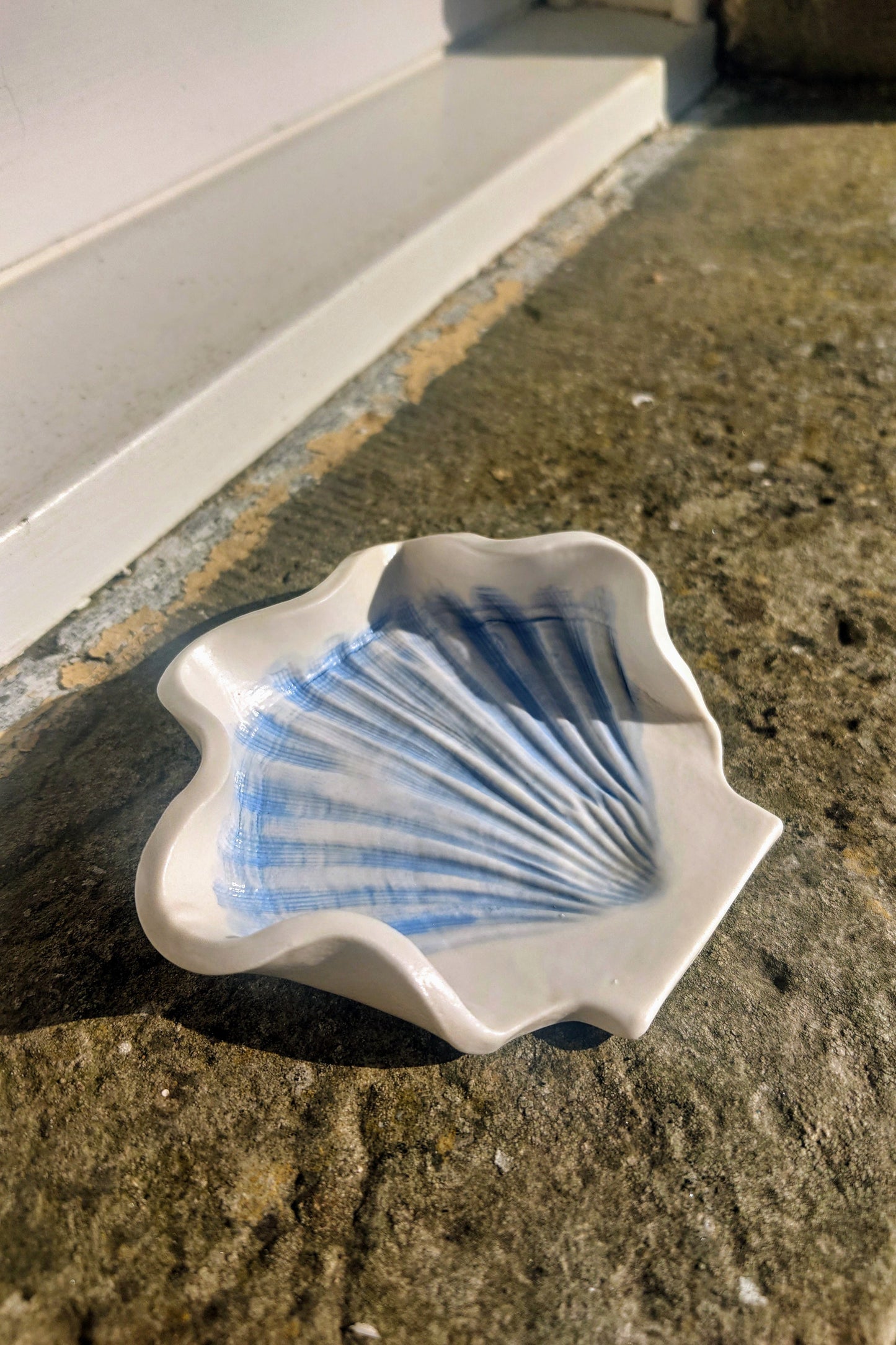 Scallop spoon rest, trinket dish or soap dish - Foreshore Collection
