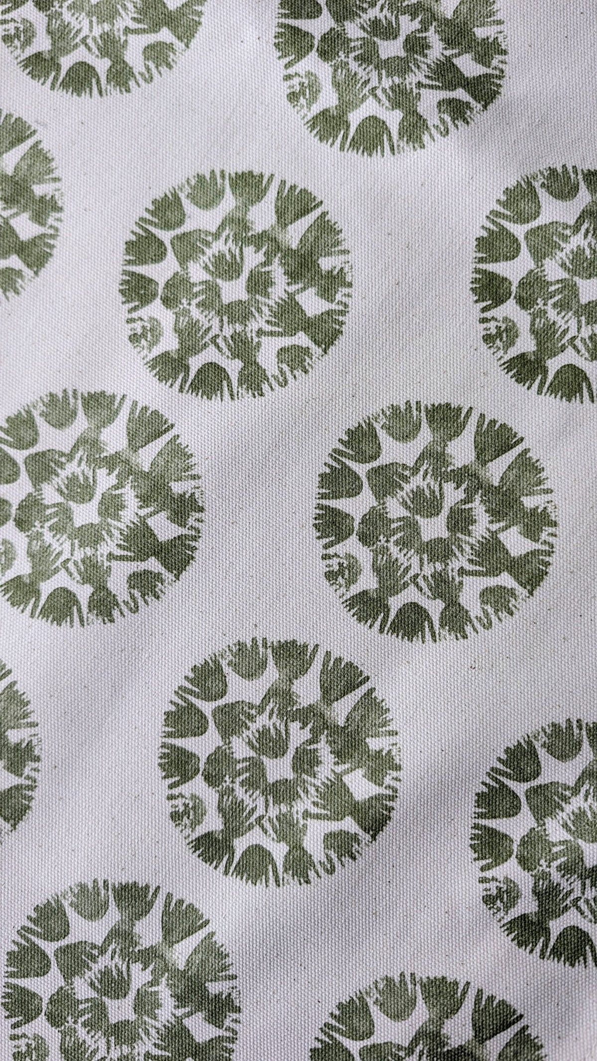 Organic Apron - Machair Clock Moss Green