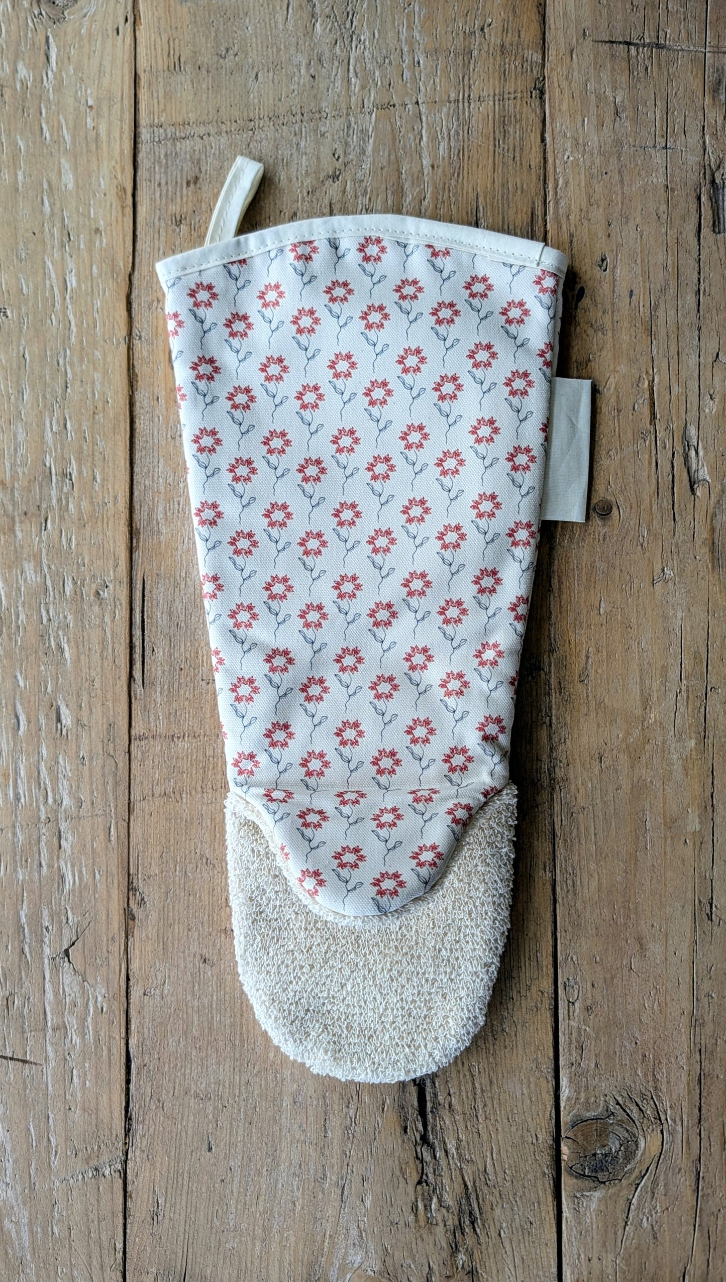 Organic Gauntlet Oven Glove - Machair Flower Red