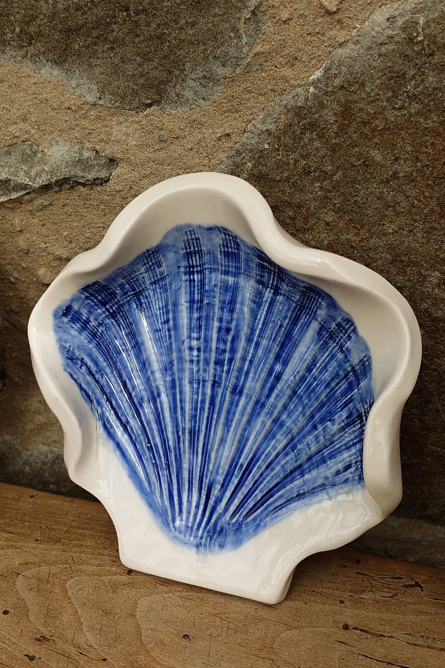 Scallop spoon rest, trinket dish or soap dish - Foreshore Collection