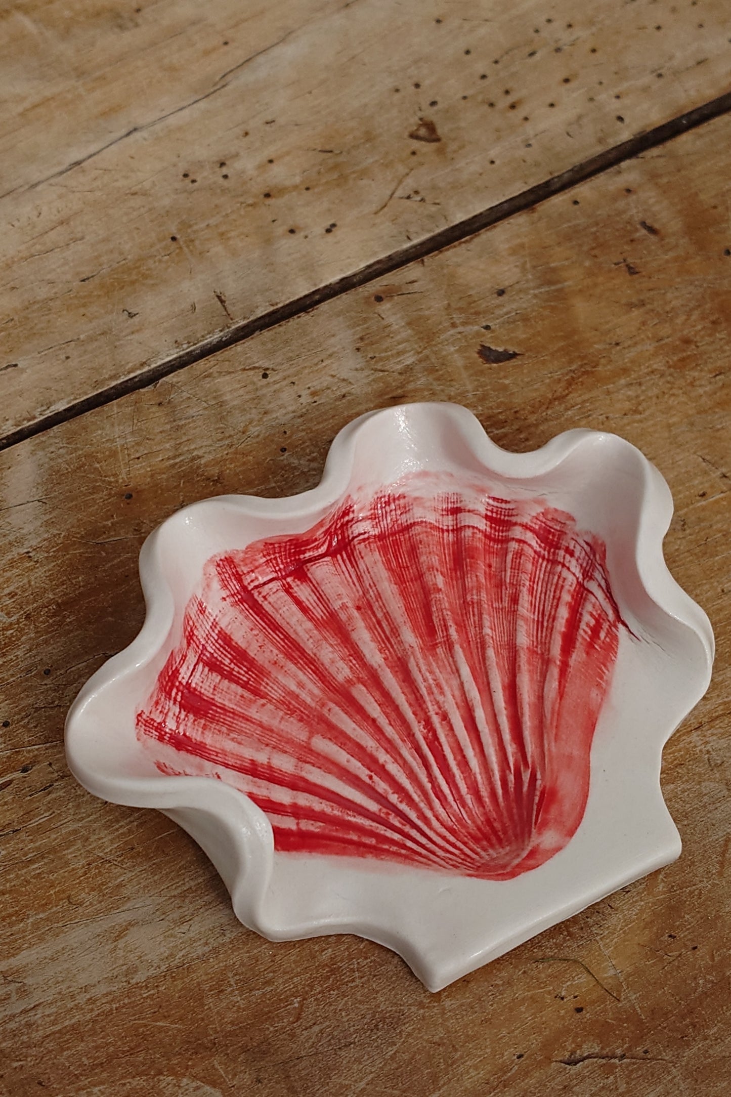 Scallop spoon rest, trinket dish or soap dish - Foreshore Collection