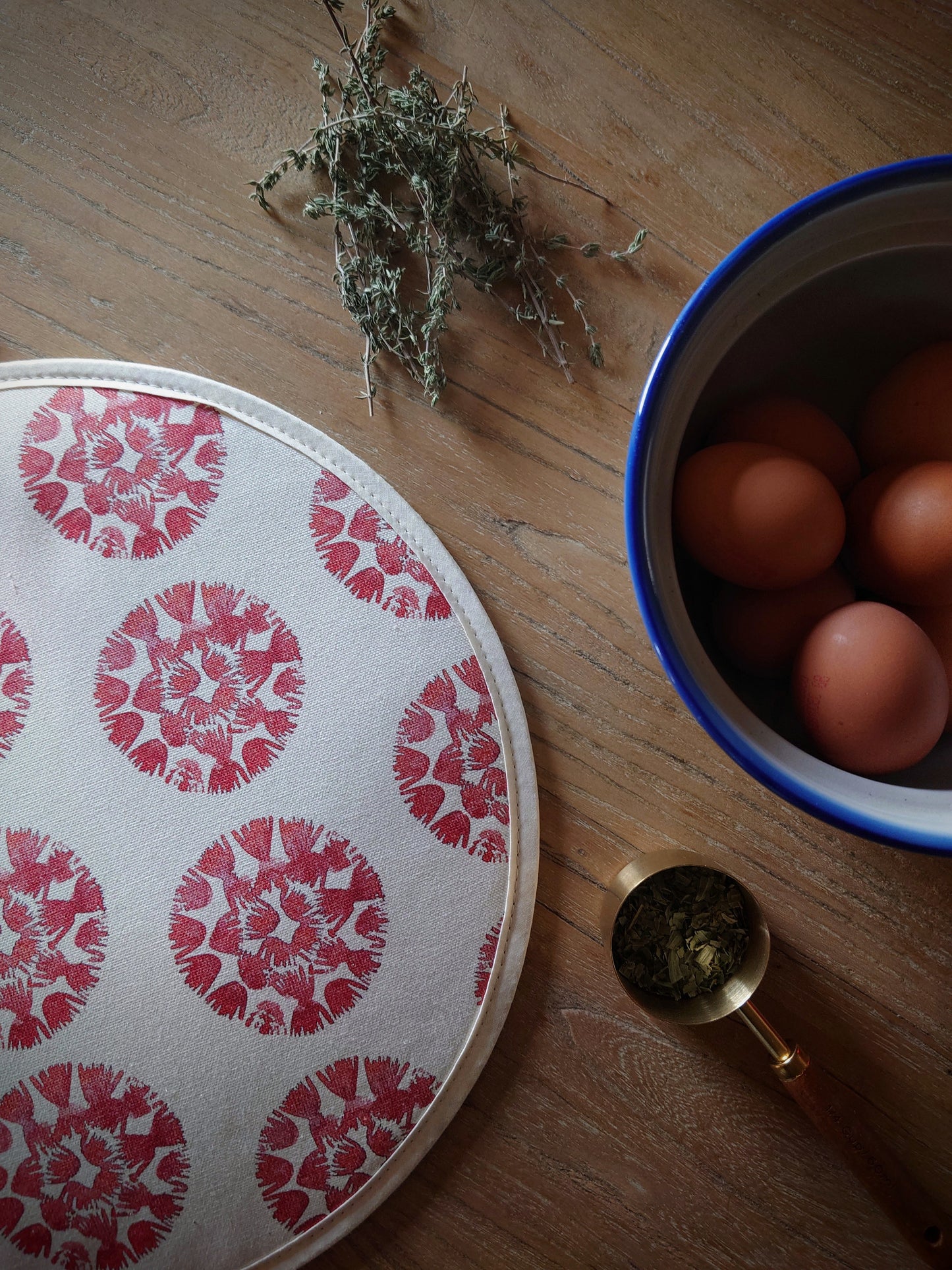 Organic Aga Hob Cover and Table Protector - Machair Clock Red