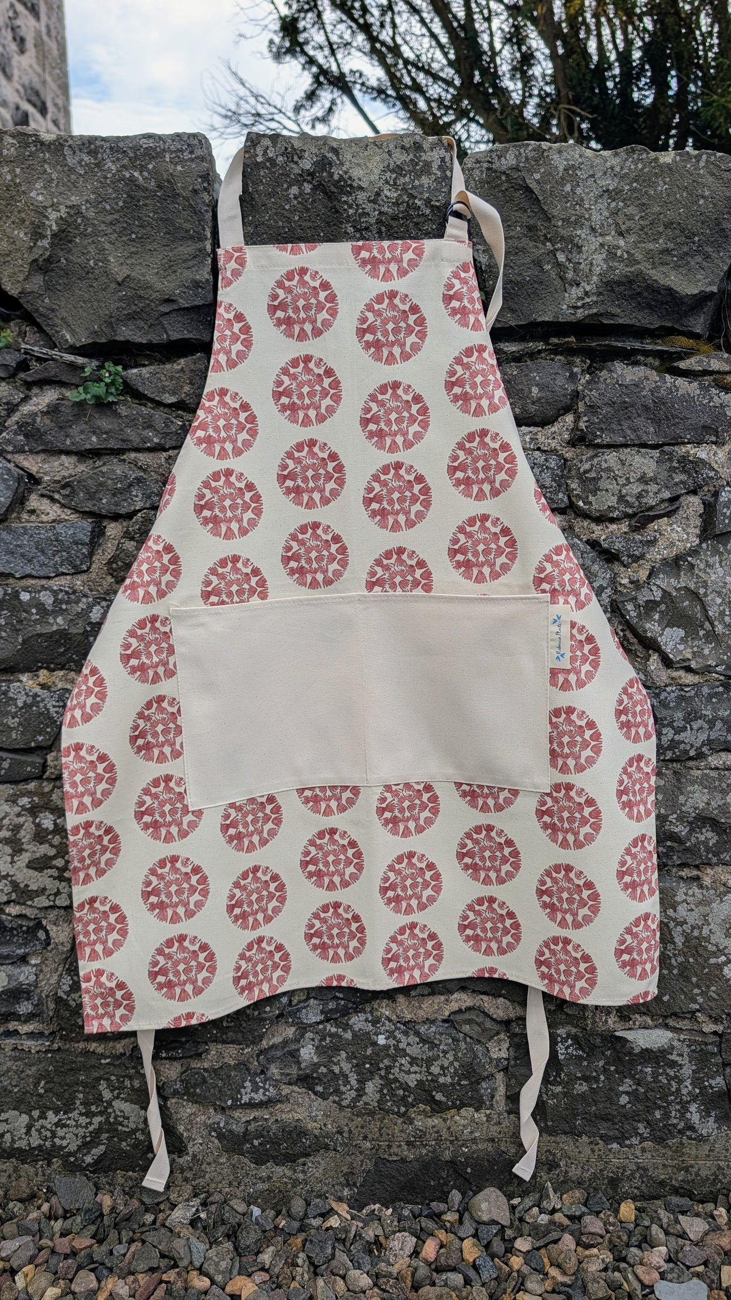 Organic Apron - Machair Clock Red