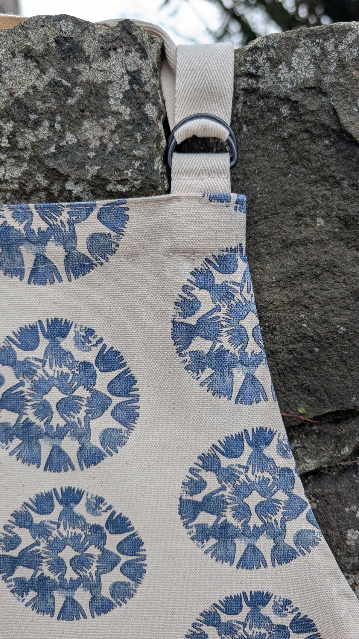 Organic Apron - Machair Clock Blue