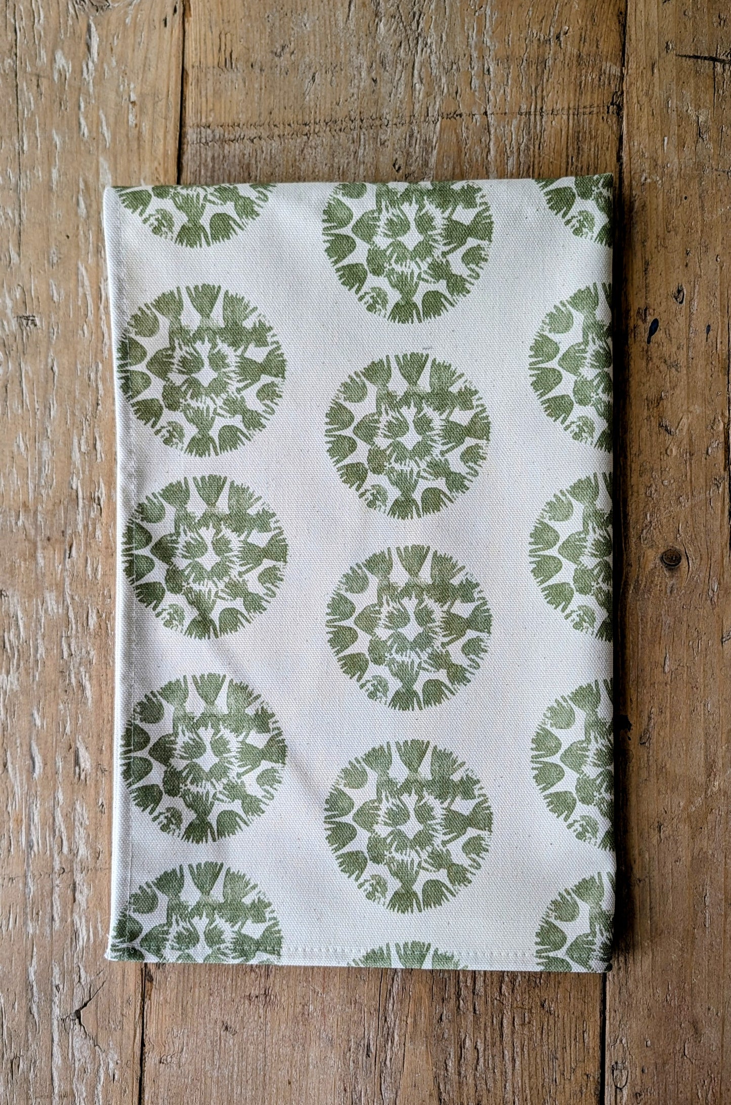 Organic Tea Towel - Machair Clock Moss Green
