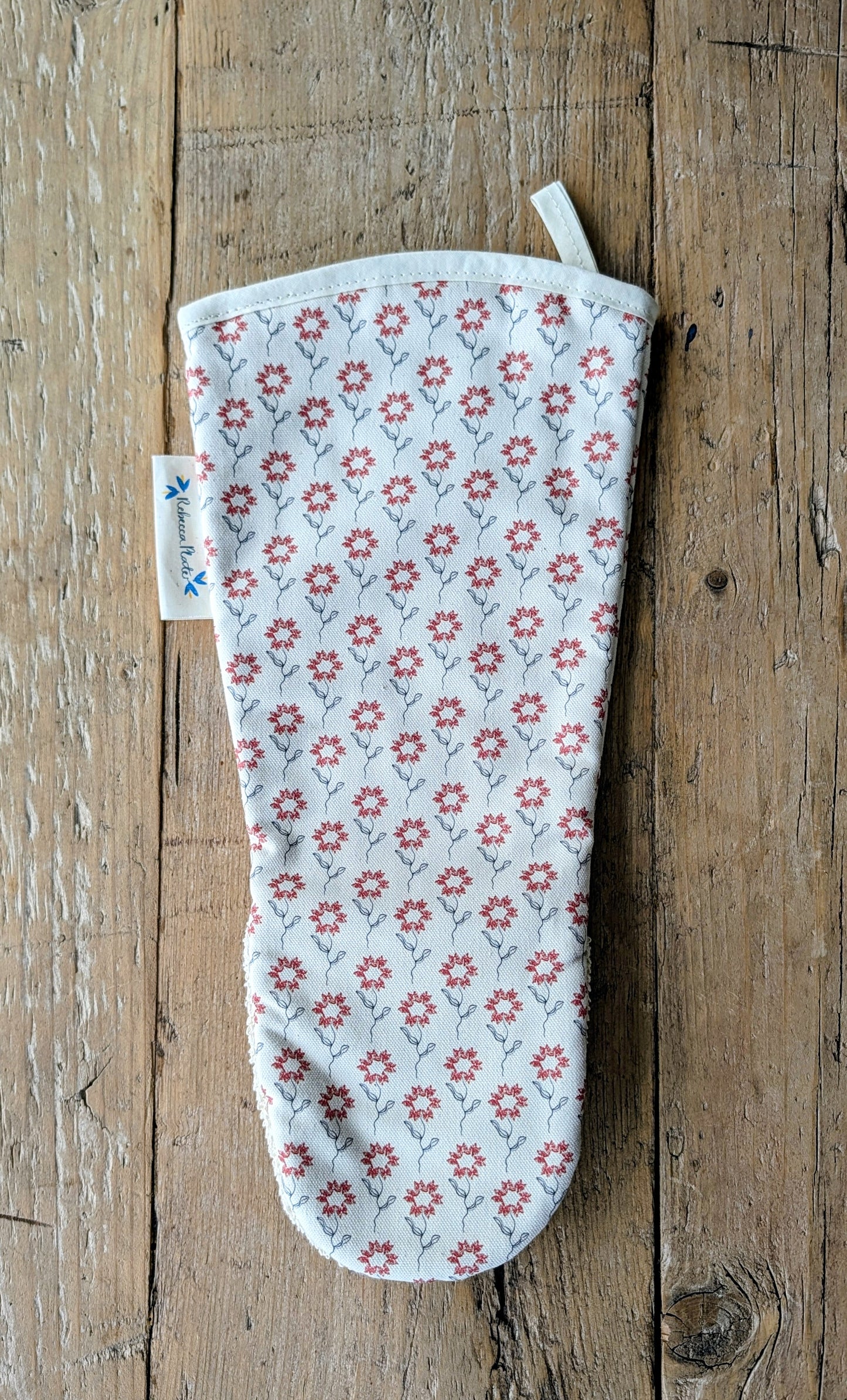 Organic Gauntlet Oven Glove - Machair Flower Red